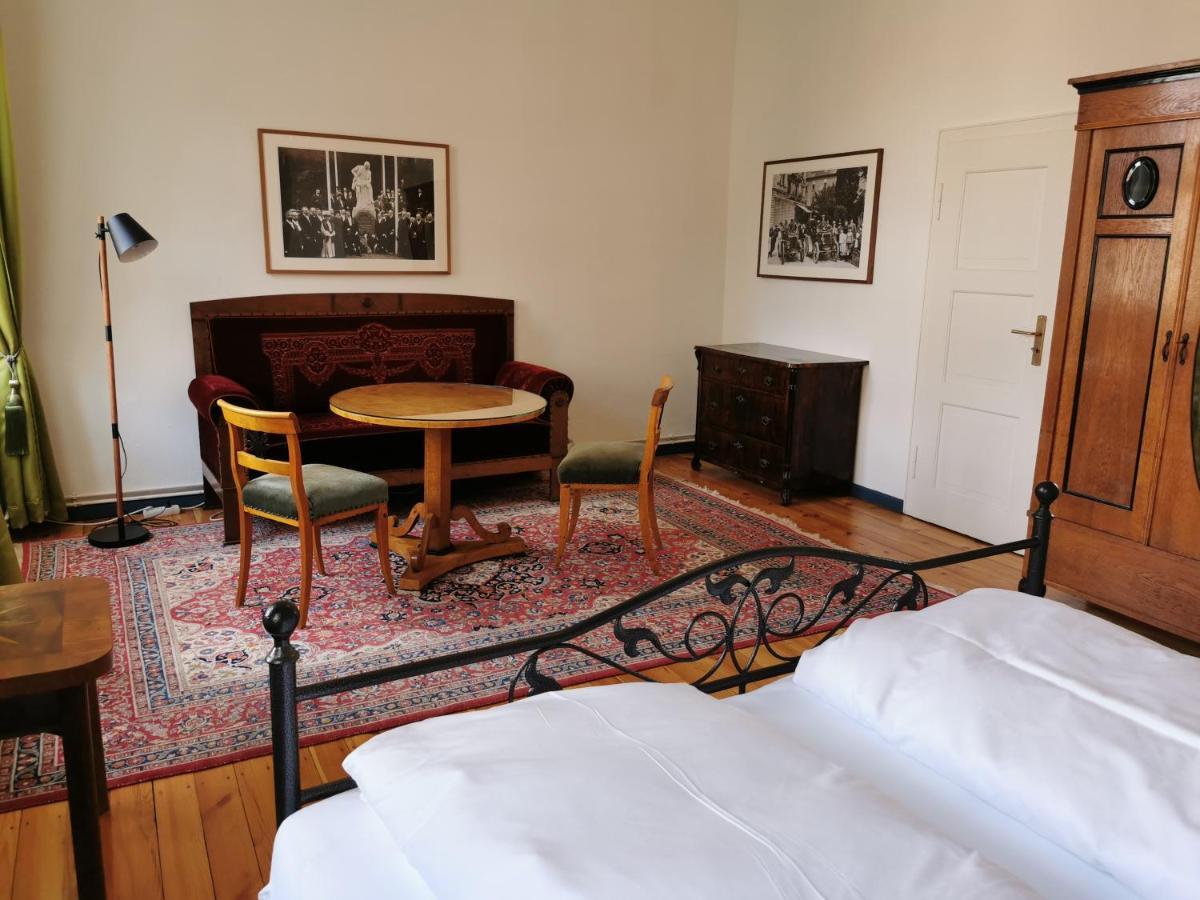 Altstadt Palais Weimar  Bagian luar foto